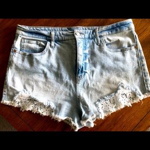 Wild fable size 16 Jean shorts